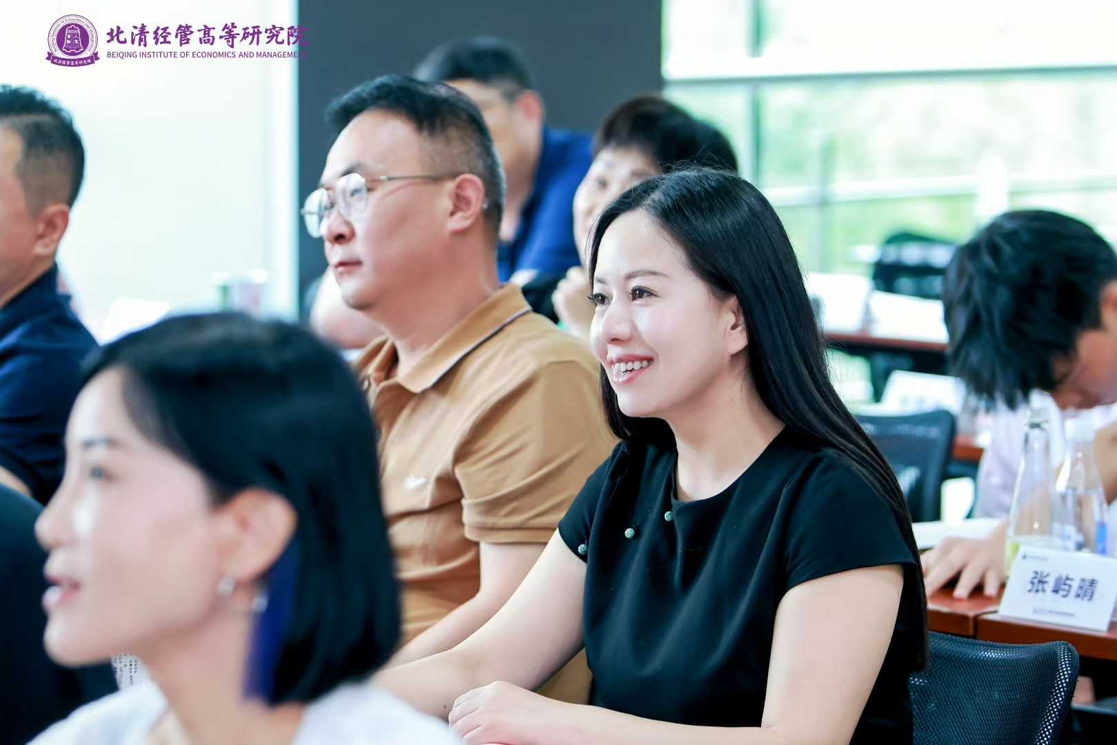 清华大学EMBA培训班上课照片